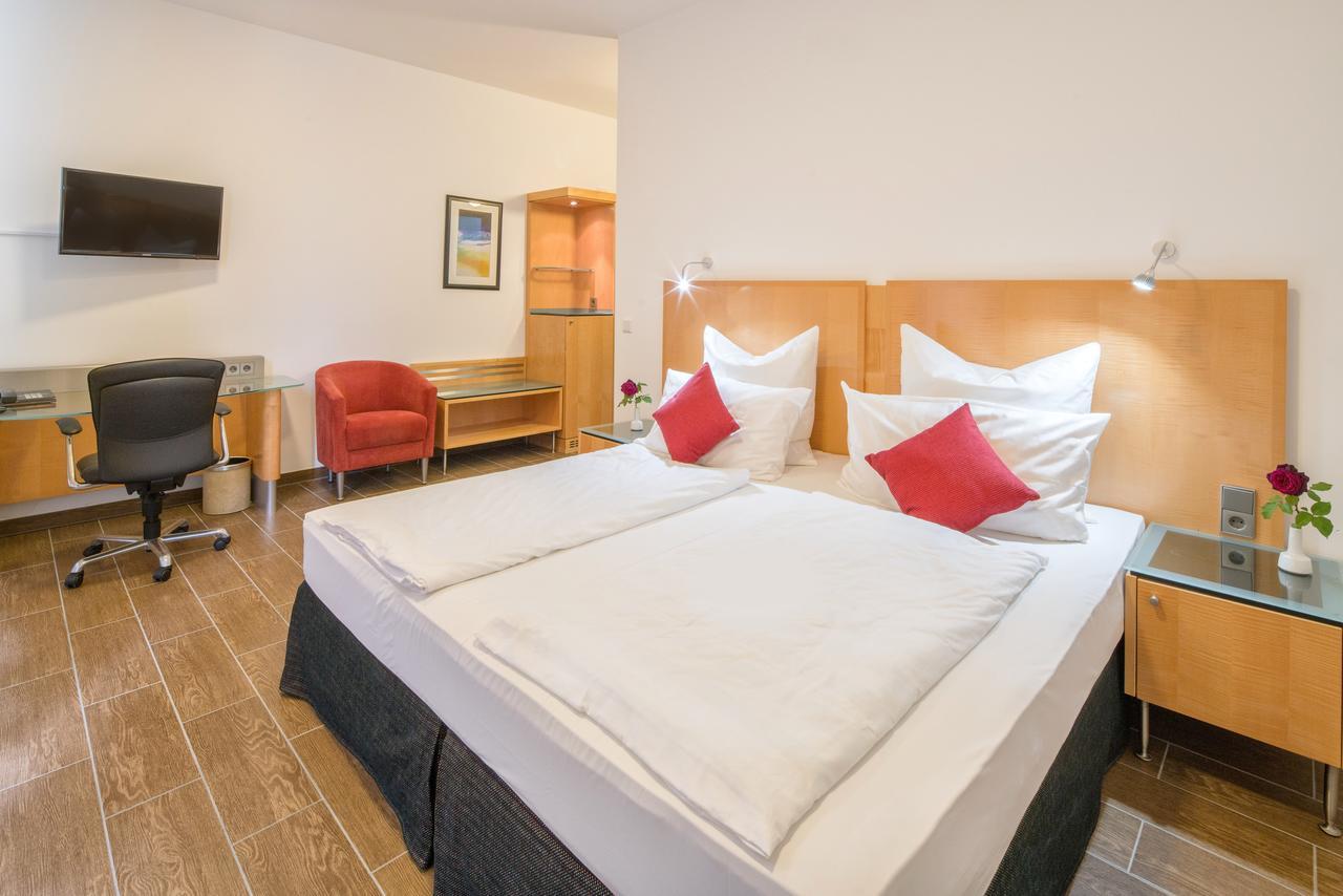 Taba Hotel Kellinghusen Екстериор снимка