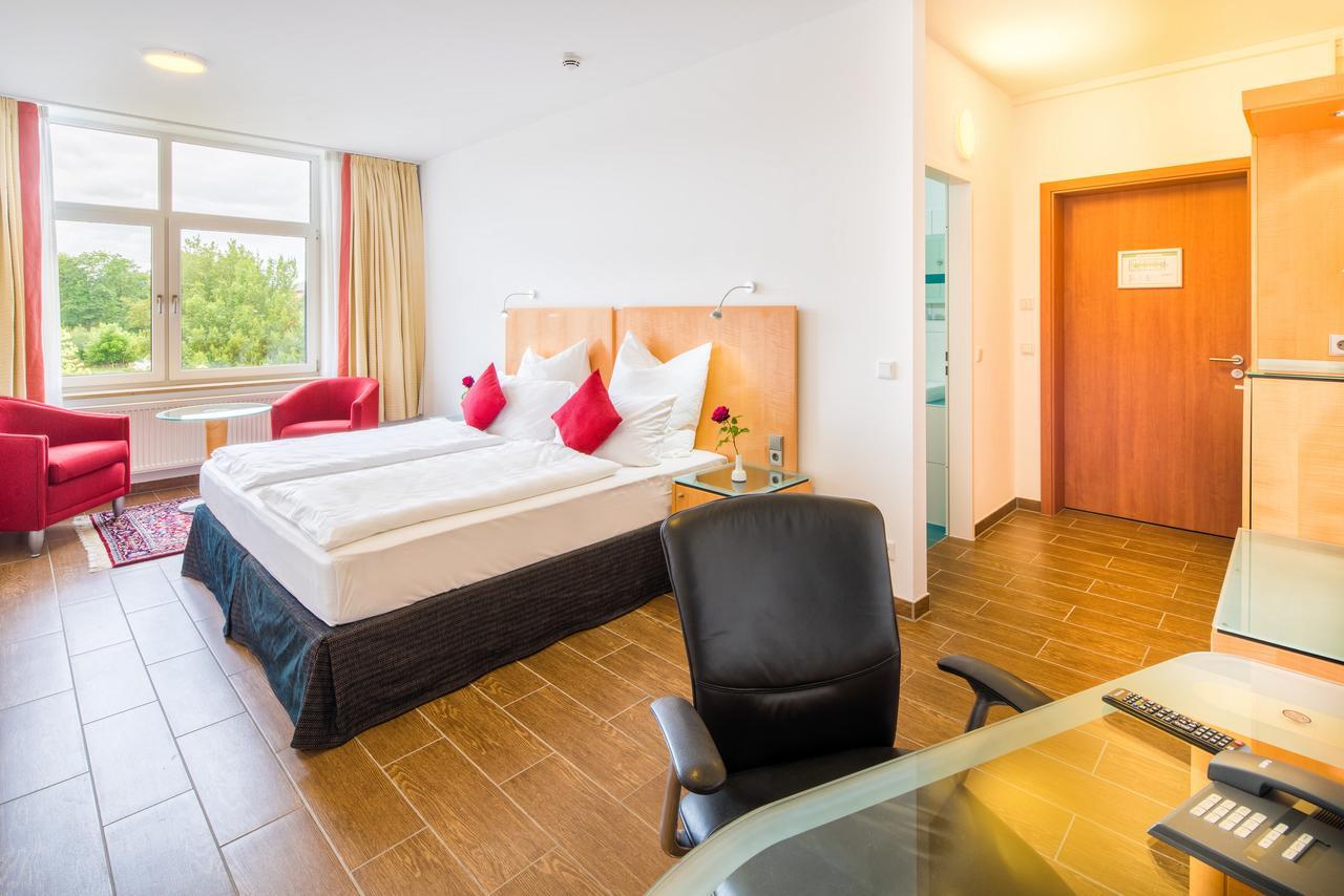 Taba Hotel Kellinghusen Екстериор снимка